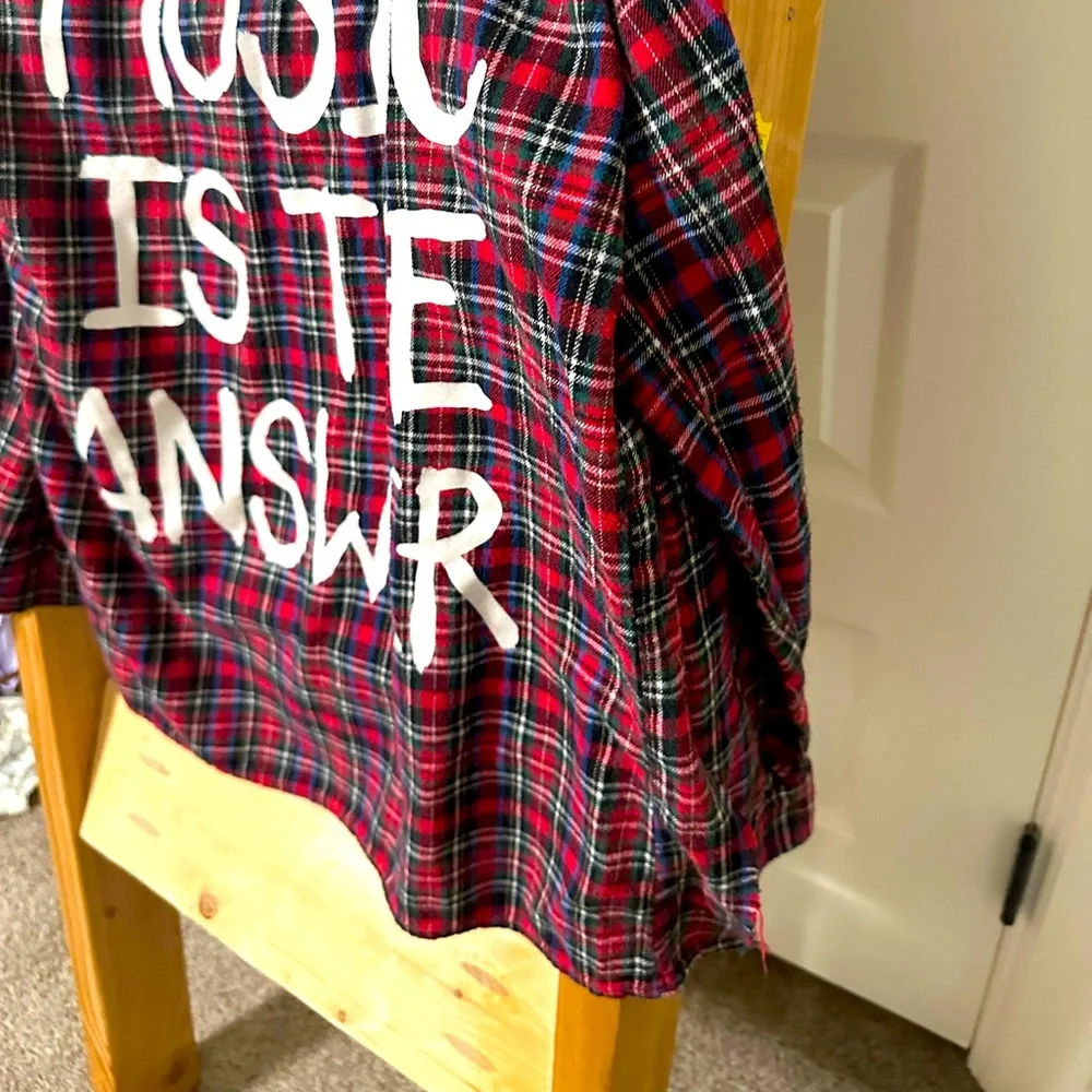 Designer Flannel - Picture 5 of 6